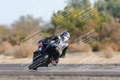 media/Dec-18-2022-SoCal Trackdays (Sun) [[8099a50955]]/Turn 7 Backside (1125am)/